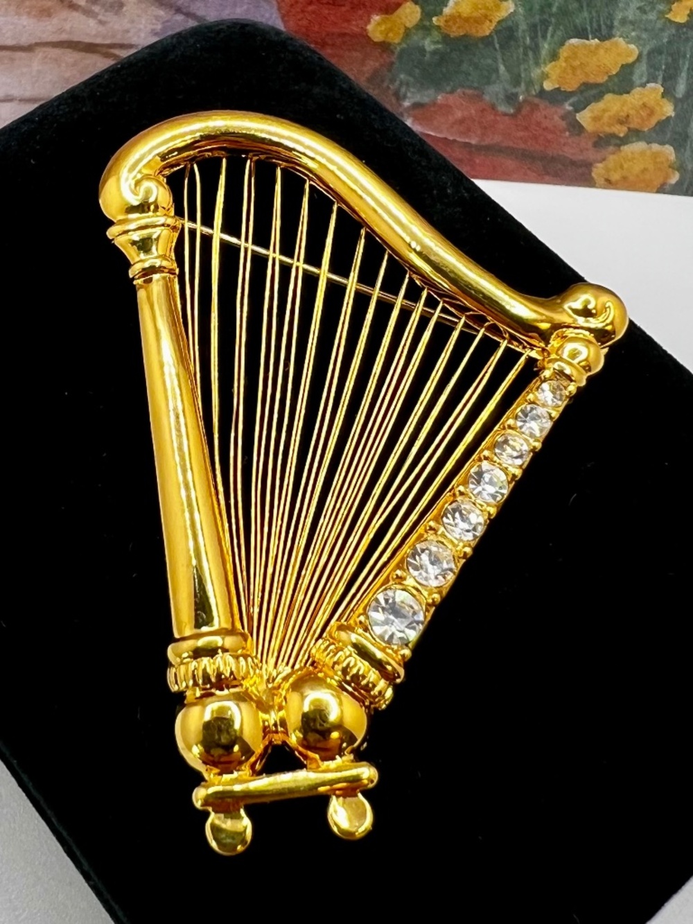 Monet Golden Harp Spinneret Brooch